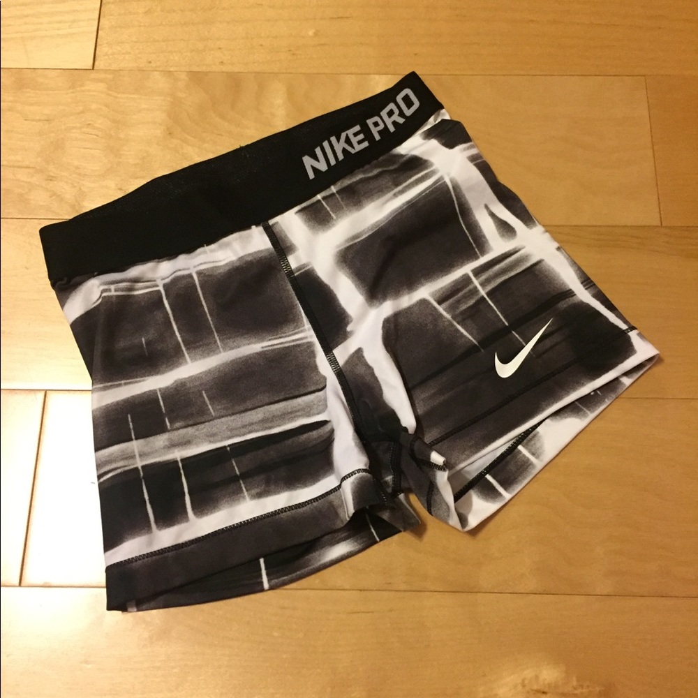 NEW Nike shorts